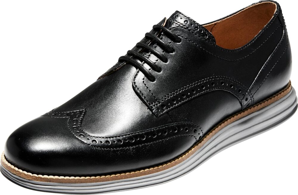 Cole Haan Men's Original Grand Shortwing Oxford Shoe, black, Black, Size 9.5